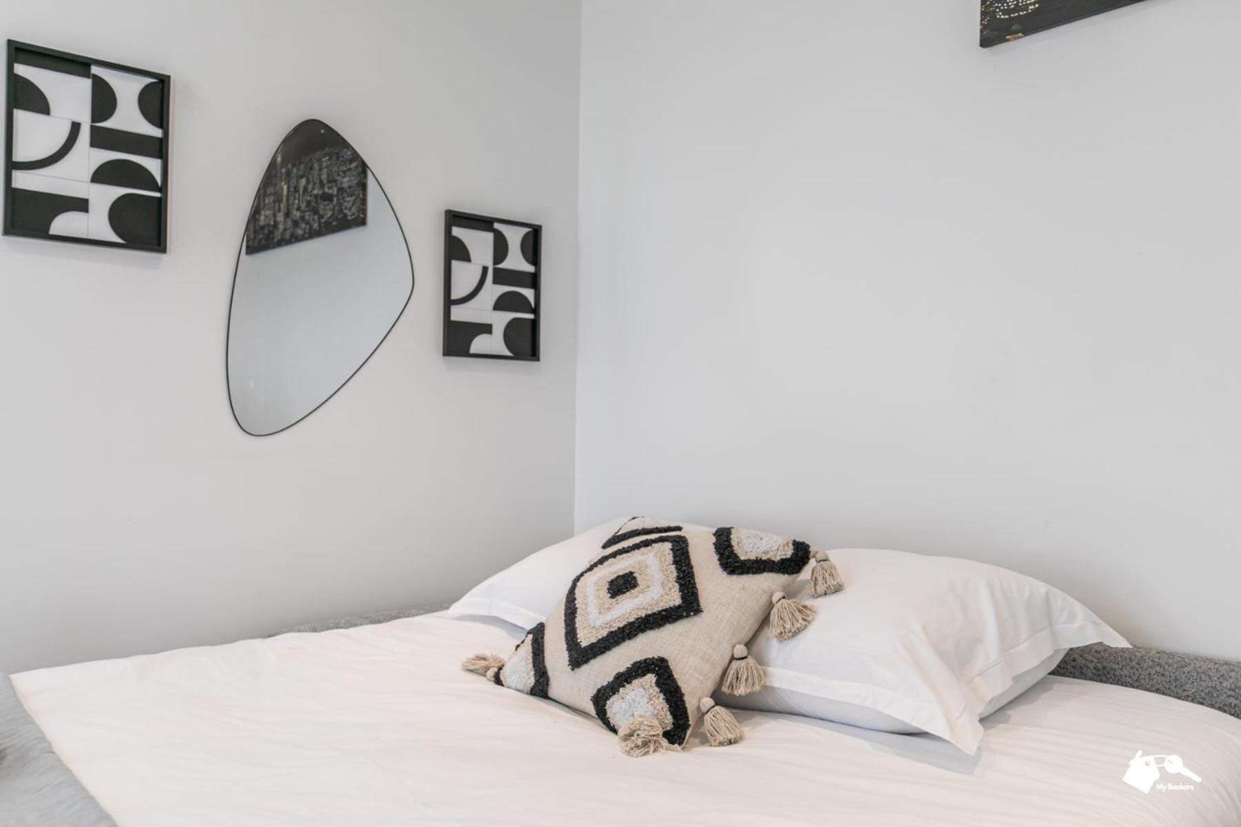 Mba Levallois Splendide Appart - Proche Paris ภายนอก รูปภาพ