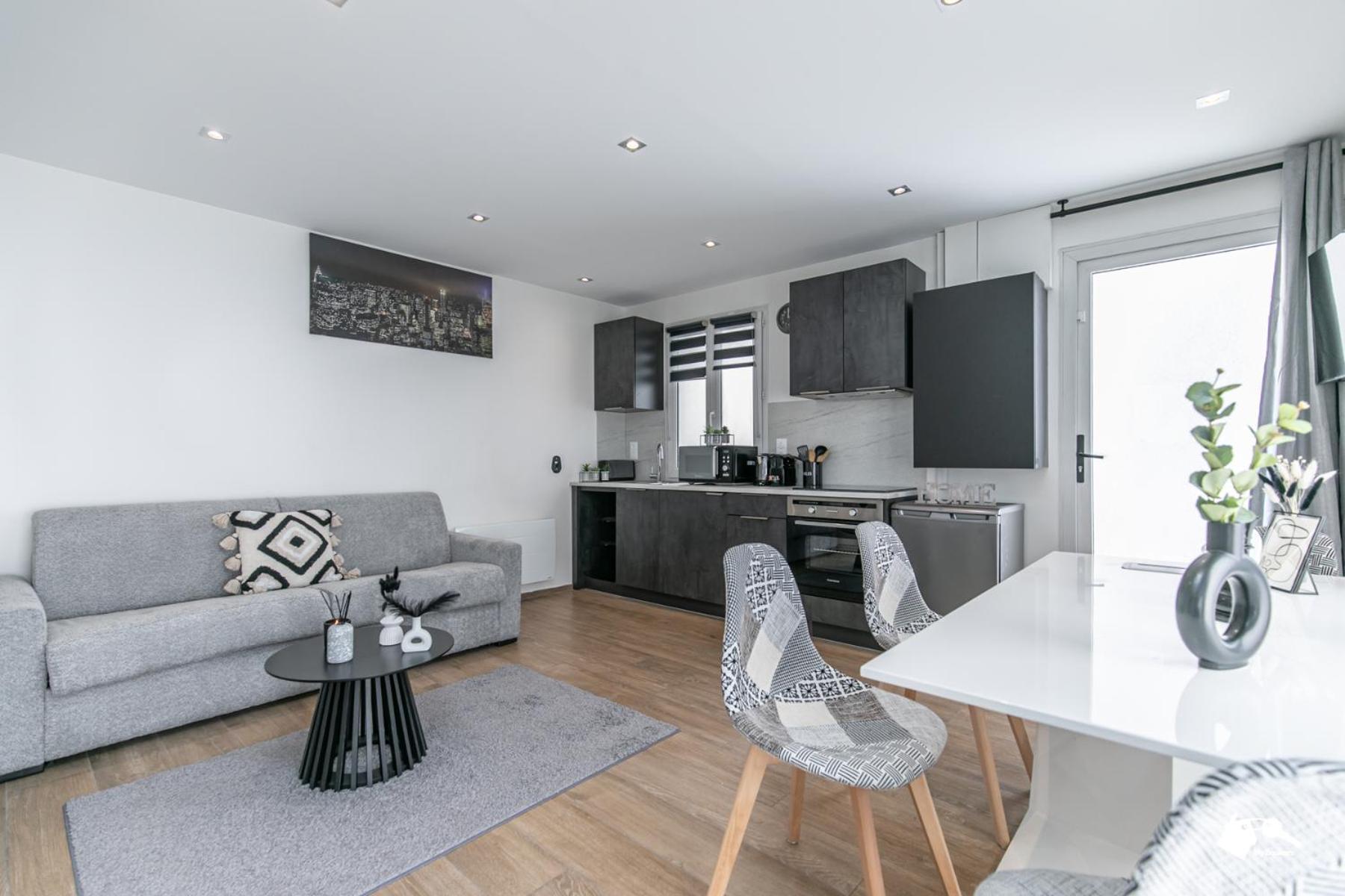 Mba Levallois Splendide Appart - Proche Paris ภายนอก รูปภาพ