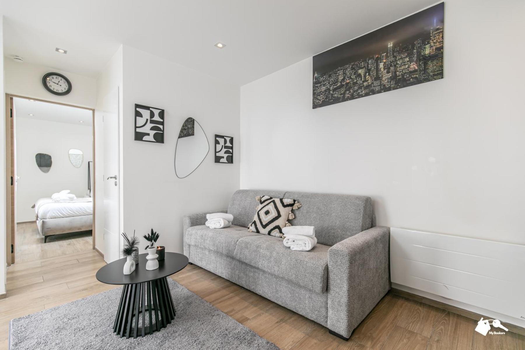 Mba Levallois Splendide Appart - Proche Paris ภายนอก รูปภาพ
